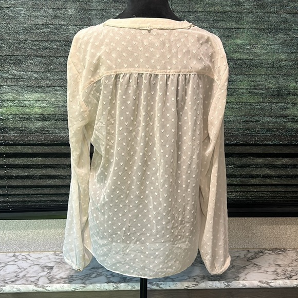 NIC+ZOE Women Cream V-Neck Long Sleeve Embroided Heart Tassel Tie Blouse Large - Picture 3 of 10